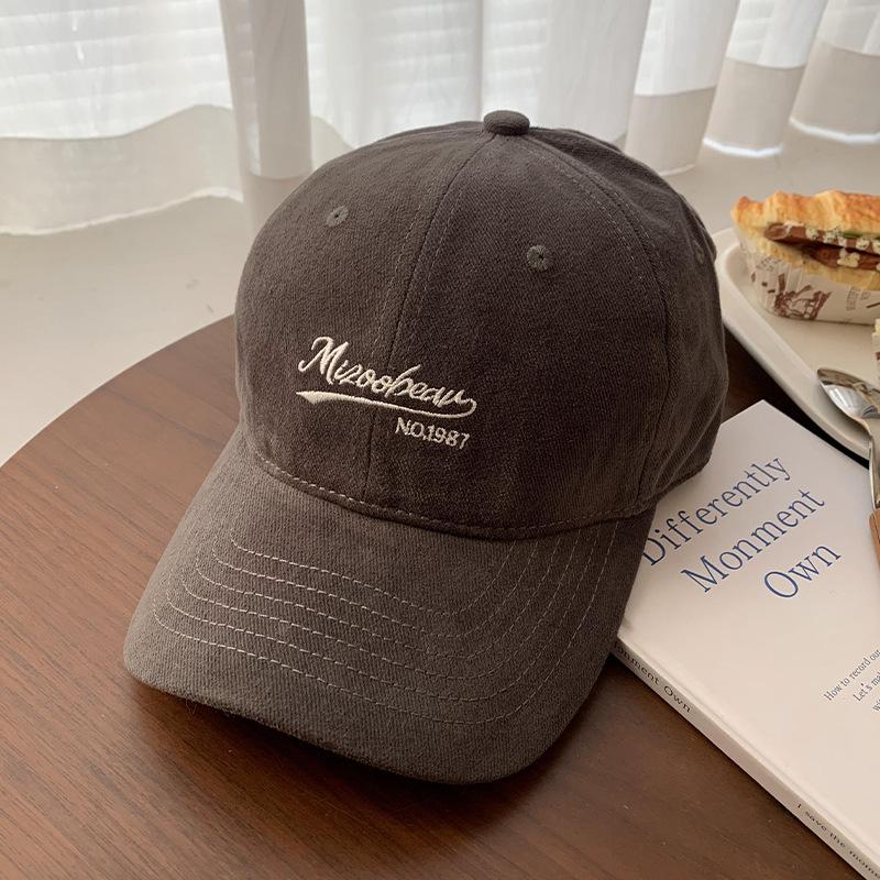 Coffee Baseball Hat for Women with American Style Large and Deep Wide Brim To Show Their Face Small Deep Top Korean Style