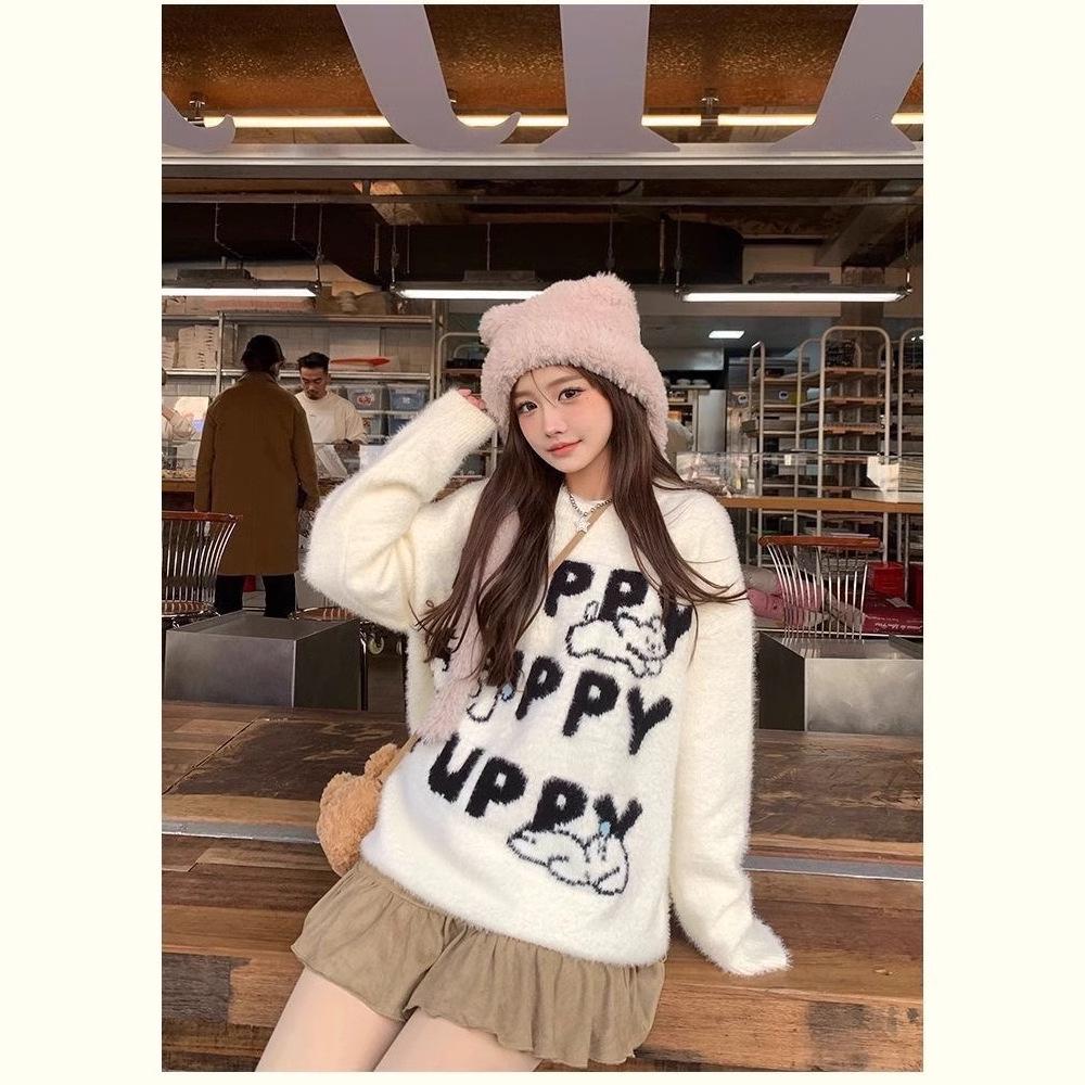 

New Fall/Winter Korean Style Lettered Couple s Cardigan: Women s Knitted Sweater & Versatile Outerwear. M білий