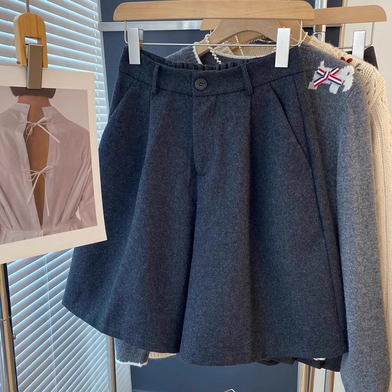 Elegant High-Waisted Slimming Woolen Shorts for Women - Autumn Versatile Gray Bootcut Pants S серый