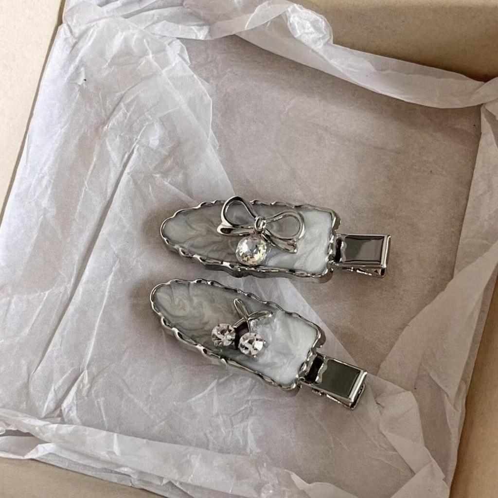 Wasser Diamant Kirsche Schleife, Entenschnabelspange, Fransen, Seitenclip für gebrochenes Haar, Kopfschmuck