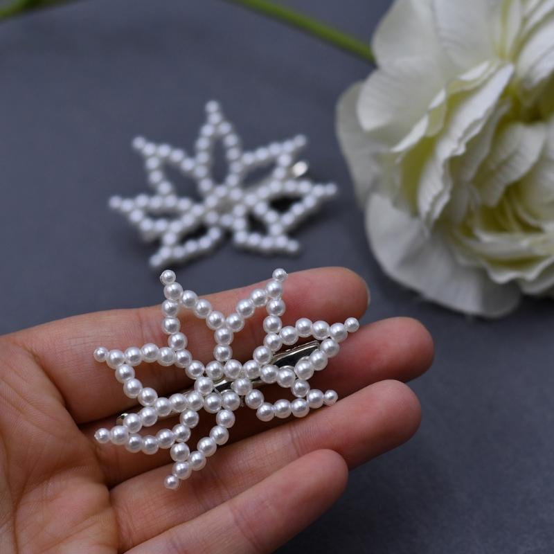 Artificial Pearls Flower Hair Clip Side Pin for Women Girl Everyday Use Clip Barrette for Wedding and Festival