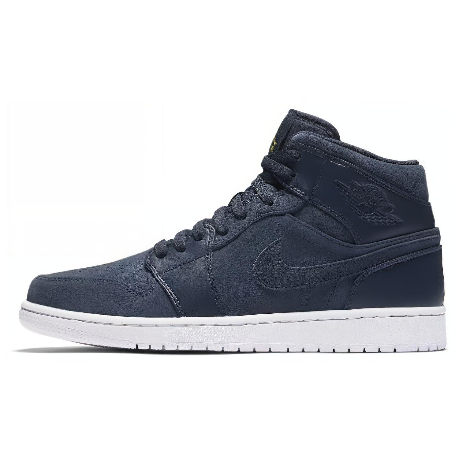 

Новые Jordan 1 Retro Mid Armory Navy 554724-421 42.5