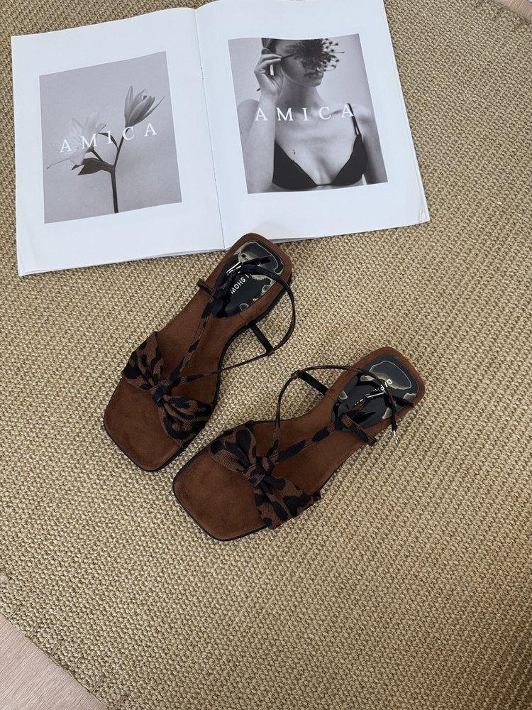 

Gentle bow wedge heel open-toed black sandals women s summer wear fashion versatile vacation style beach Roman shoes 35 чёрный