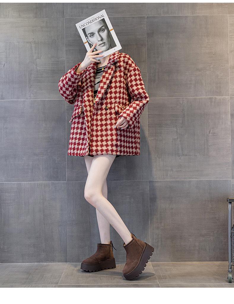 2025 Winter Women's European Snow Boots: Versatile Low-Top, Thick Velvet, Warm, Short Boots with Rear Zipper