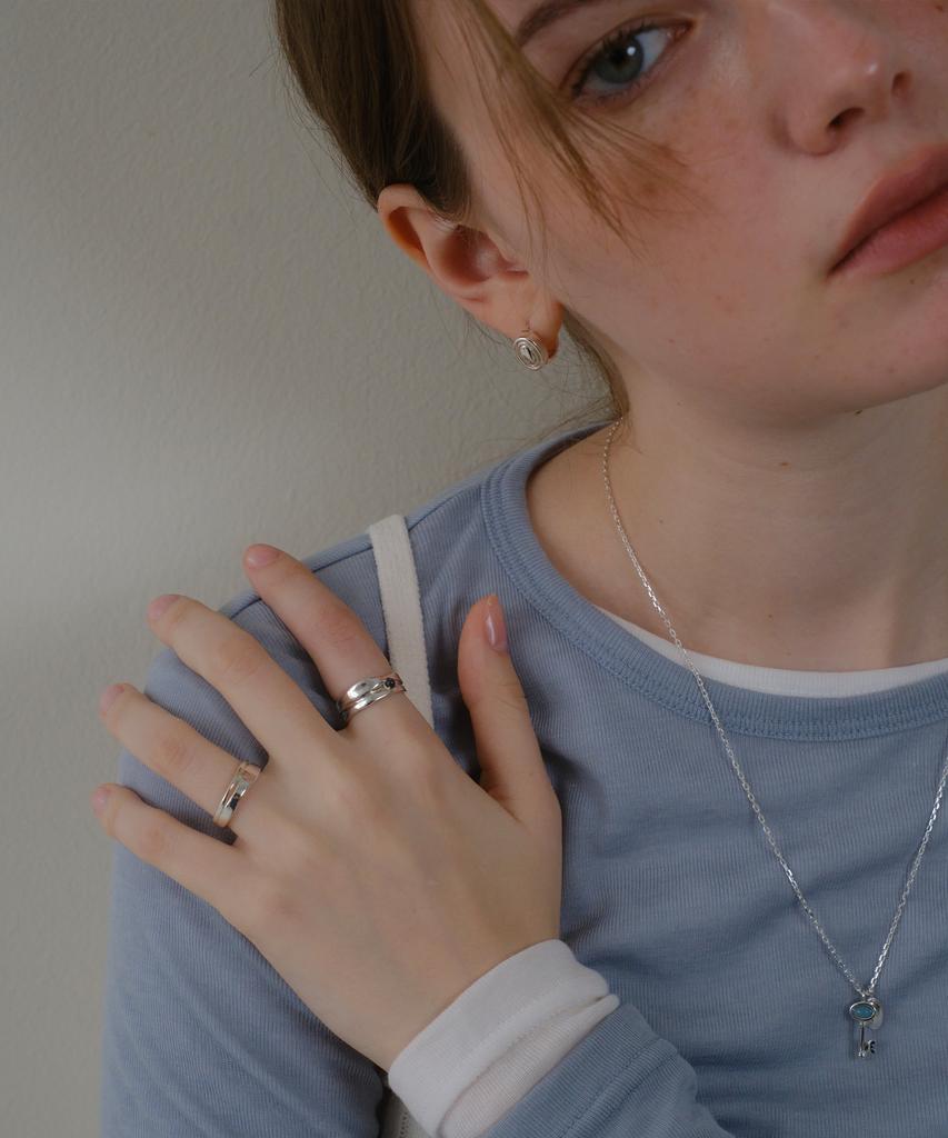 Reve Melting Stone Ring
