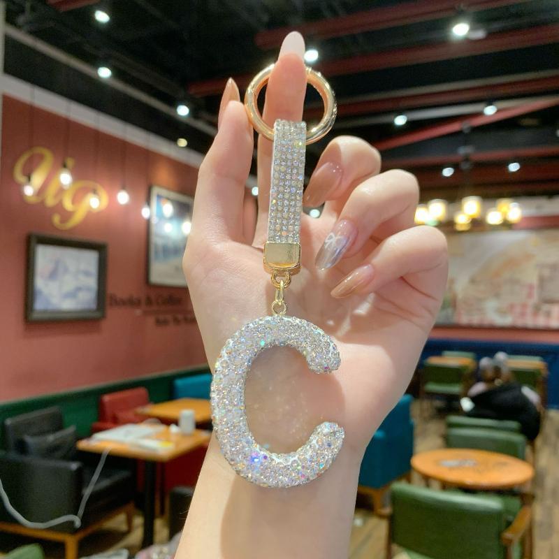 Trendy Letter Key Ring Sparkly Crystal Rhinestone Decor Keychain for Women Purse Car Key Accessory Gift