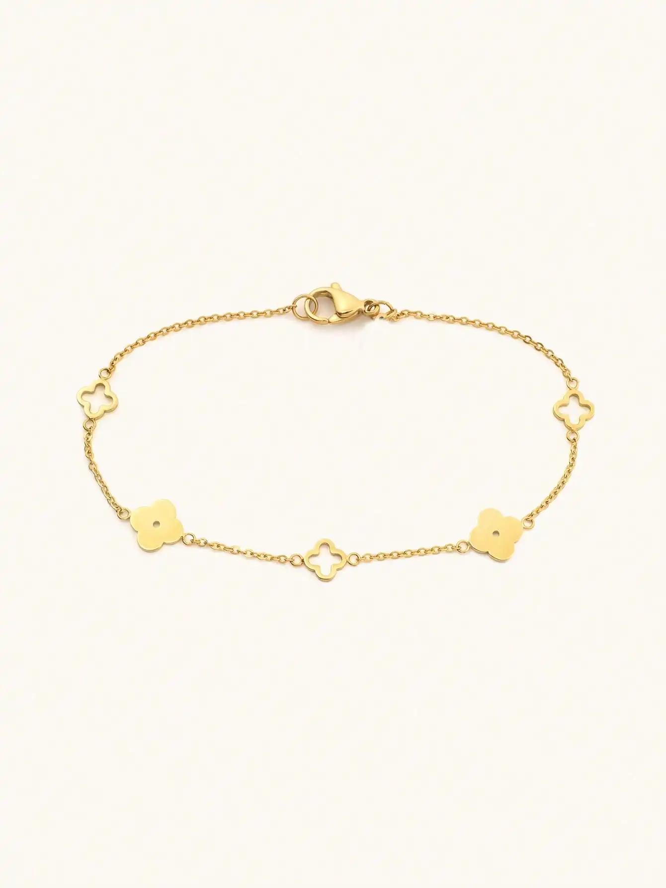 

Japan and South Korea style simple stainless steel four-leaf clover plum blossom interlocking pendant necklace for daily wear