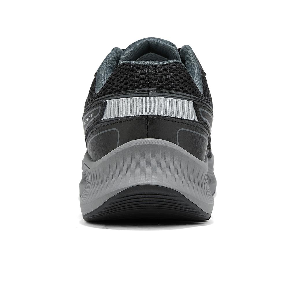 Skechers Lightweight Cushioning Support Running Shoes Men sneakers Black Gray 220861-BKCC
