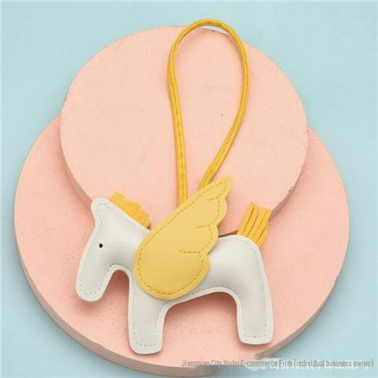 Breloc din piele PU inspirat de Douyin, cu ciucuri Pegasus, pentru geantă de mașină, cu pandantiv