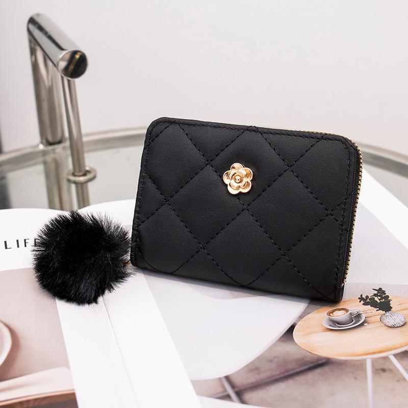 

Women s wallet new fashion diamond card bag short hairball rose decorative wallet card bag one piece чёрный