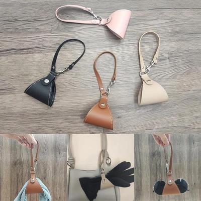 Clip pour chapeau anti-perte en PU Clip pour lunettes de soleil de voyage Serviette de voyage portable Chapeau d'extérieur Gants Foulard Sac à main Porte-clés Organisateur