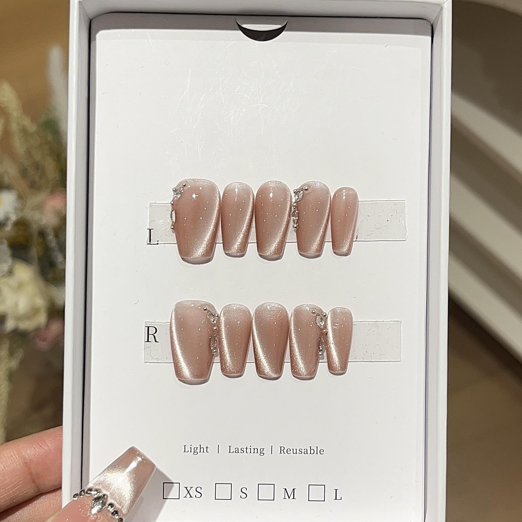 

Ношение доспехов Короткие стеклянные бусины Светлая погоня Кошачий глаз Стеклянные бусины Кошачий глаз L