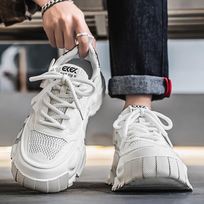 Fashion High quality men white sneakers shoes for teenagers Fashion Anti Slip Wear Resistant men Shoes Plus Size 39-48 zapatillas hombre