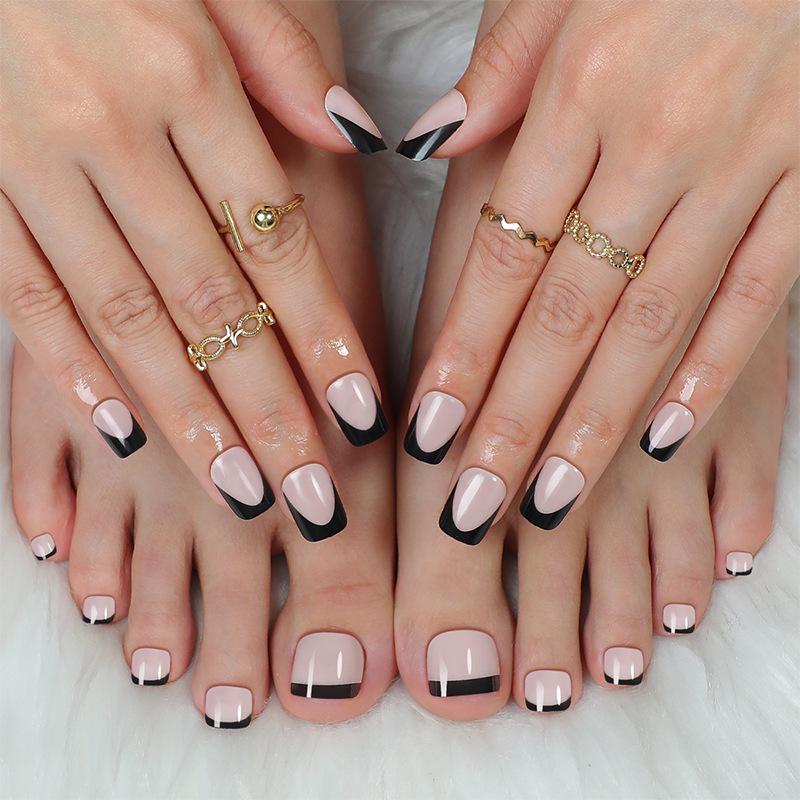 

Minimalist Women s Toenail Set - Removable and Reusable Nail Pieces