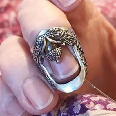Ditali per Cucito a Mano Trapuntatura, Ditali da Cucito, Protezione Dita con Chiodo Aperto a Ghianda, Anello Scudo per Dita, Accessori per Cucito Trapuntatura, Strumenti per Cucito Fai da Te