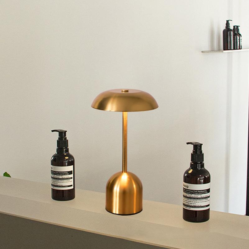 Minimalist Metal Decorative Lamp LED Night Light Ambient Lamp Rechargeable Touch-Control Table Lamp For Restaurants Bars Hotels