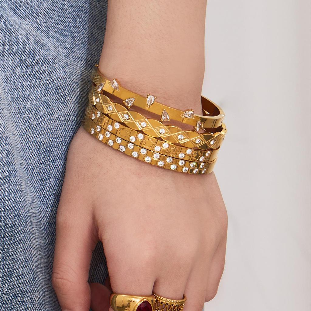 18K Gold-Plated Geometric Zirconia Water Drop Bracelet