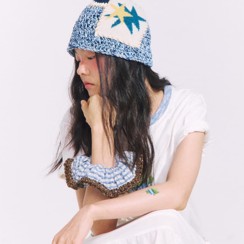 

MISU a BARBE STAR STAR SUMMER BUCKET BLUE (M / L) LARGE