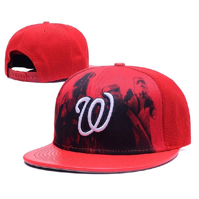 New Fashion Baseball Cap, Flat-brimmed Adjustable Hat with Three-dimensional Embroidery of the Blue Jays and Red Sox Teams