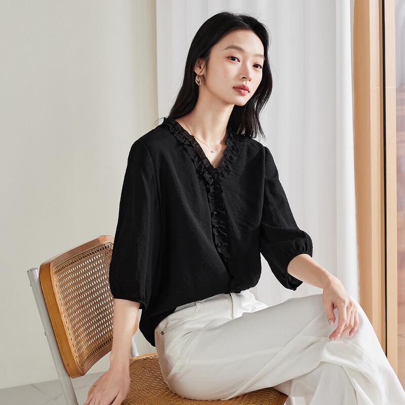 

SOFSIL Women s Ruffle V-Neck Blouse M