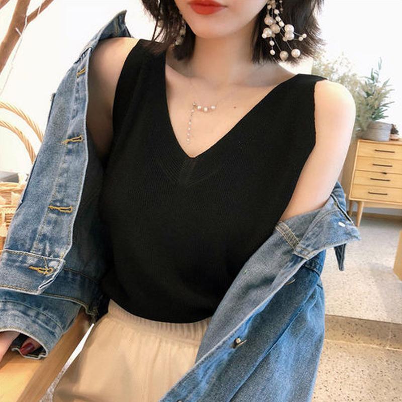 Fashion Summer Sleeveless Black White Knitted Vest Tank Top Women Slim V-Neck Knit Tank Top Women Tops Tanks Vests JJ07