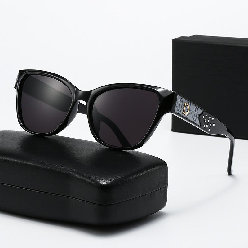 Classic Luxury D Brand Women Sunglasses Fashion Cat Eye Designer Men Glasses Glamour Trendy UV400 Shades