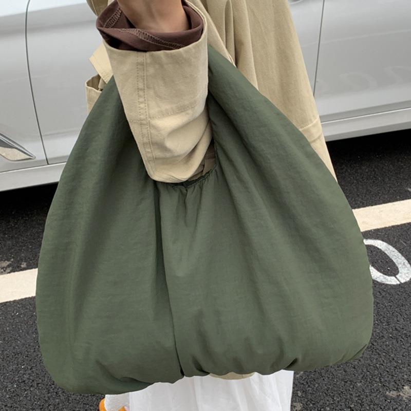 Lazy Wind Women's Shoulder Bag Retro Simple Literary Underarm Bag Femininity Commuter Women Tote Bag