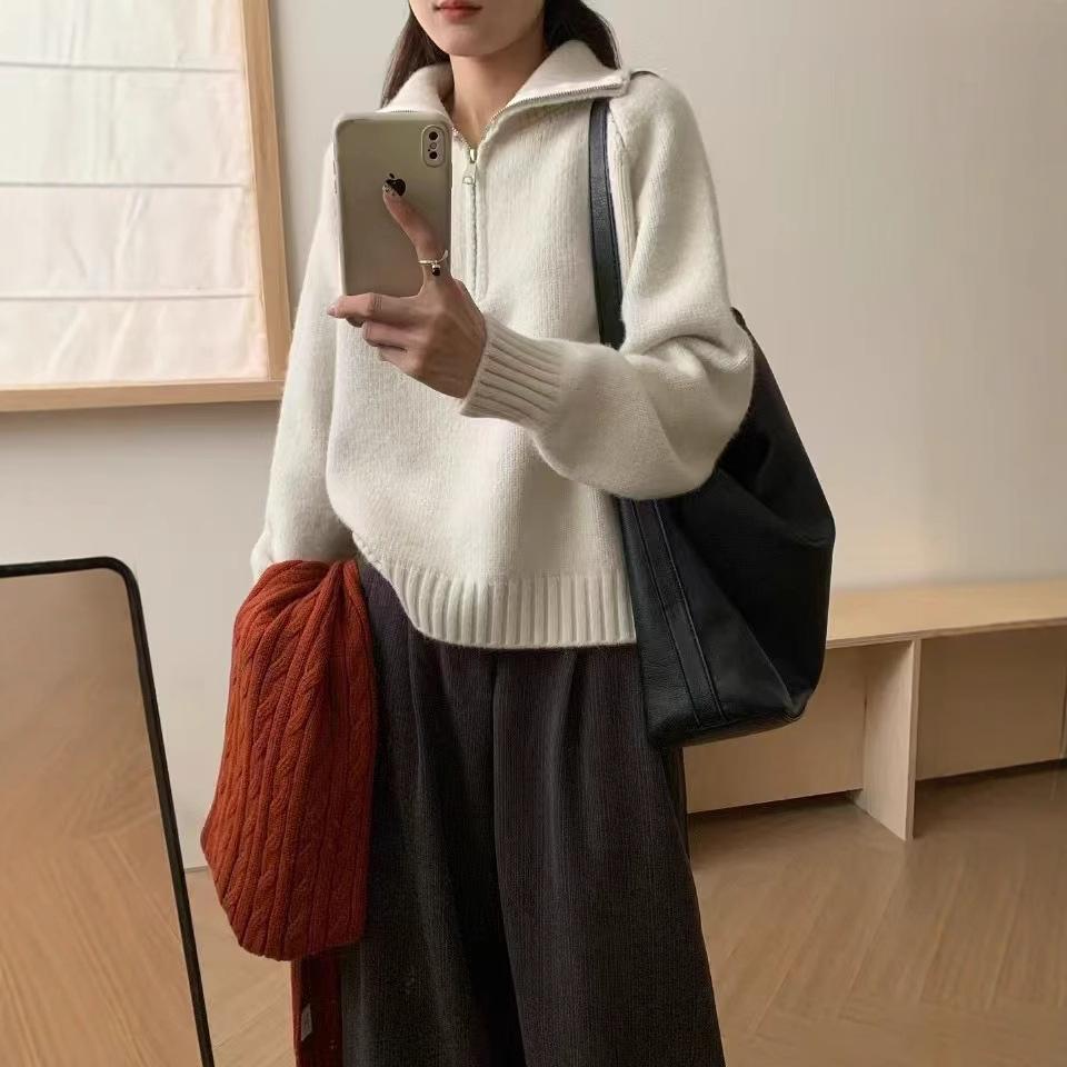 Half Zipper Lapel Knitted Pullover Sweater Women's Autumn and Winter High-end Sense New Lazy Soft Waxy Knitted Sweater Top
