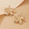 SHIXIN Neue Elegante Goldfarbene Blume Steckerohrringe für Damen Vintage Dreidimensionale Metall Blütenblatt Ohrringe Trendiger Schmuck Geschenk