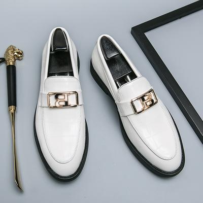 Scarpe Loafers di Lusso Designer Nuove con Decorazione Metallizzata a Punta per Uomo Formali Matrimonio Ballo di Fine Anno Rientro a Casa Sapatos Tenis Masculino