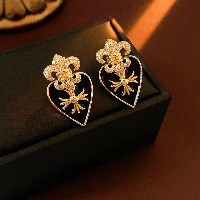 Silver Needle Multi-layer Letter Twill Zircon Pearl Earrings Medieval Vintage Light Luxury Stud Earrings Versatile Earrings