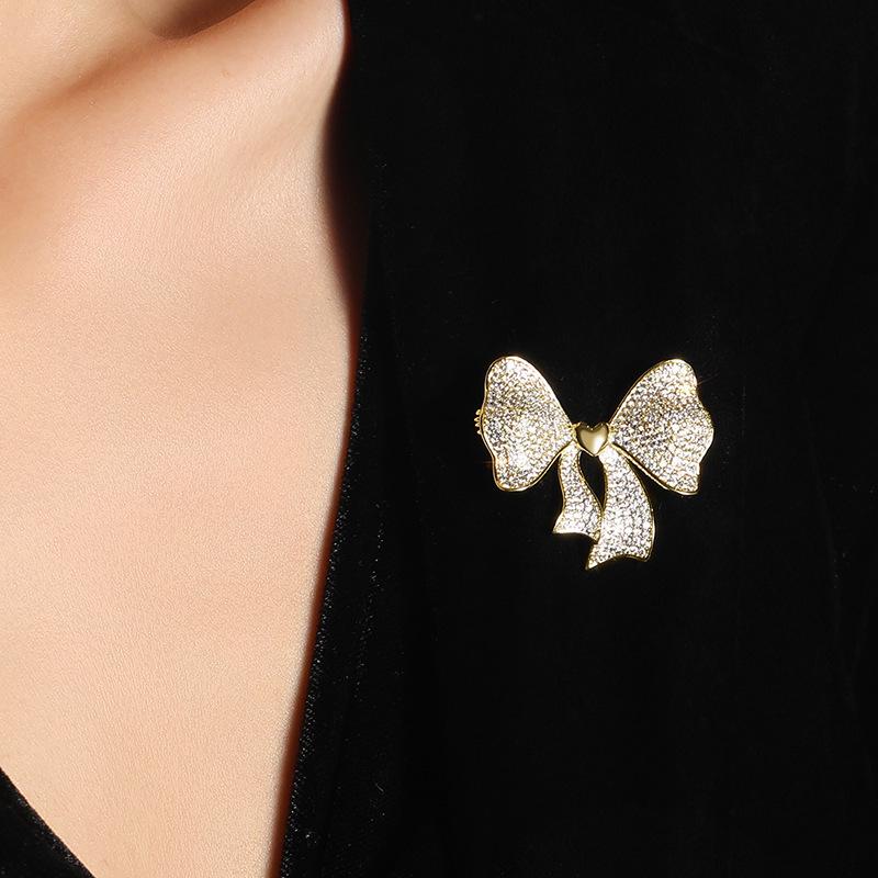 Bo Xin Yun Elegant Korean Zirconia Bow Brooch - High-end Cardigan Accessory Gift