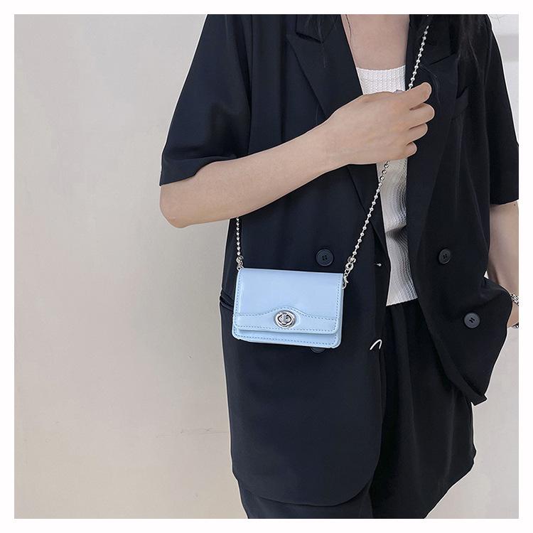 Frühling/Sommer Kinder Umhängetasche - Euro-amerikanische Mode, Socialite-Stil, Einfaches Verschlussdesign, Kettenriemen, Kompakte quadratische Lippenstifttasche für Damen