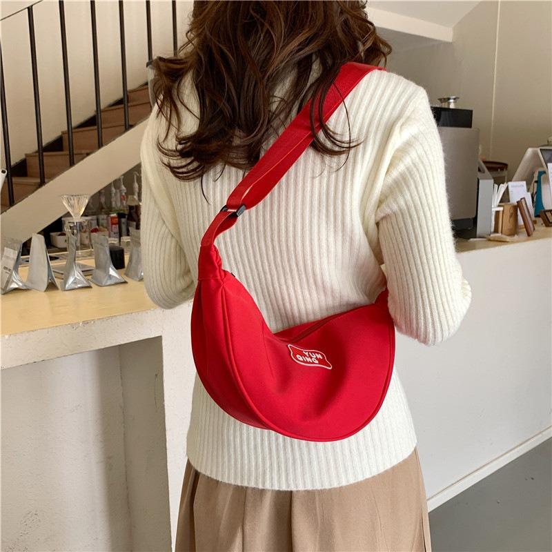 New Simple Fanny Pack Fashionable Commuter Underarm Dumpling Bag Women's 2 Street Shot Single Shoulder Messenger Bag Tide