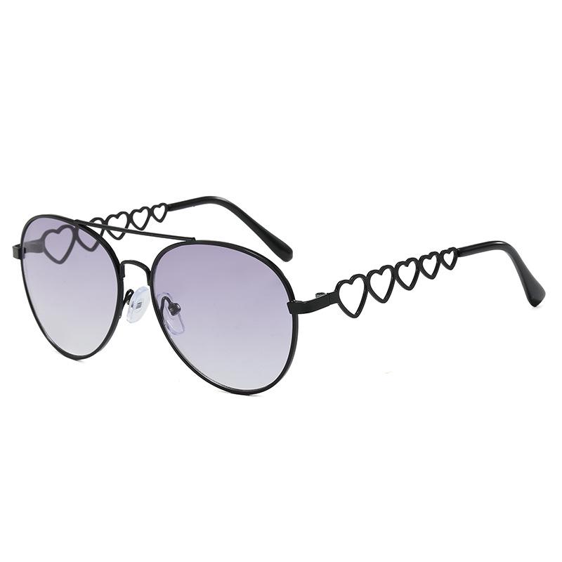 Korean Style Retro Round Heart-Shaped Frame Sunglasses: Trendy Light-Colored Street Style for Children