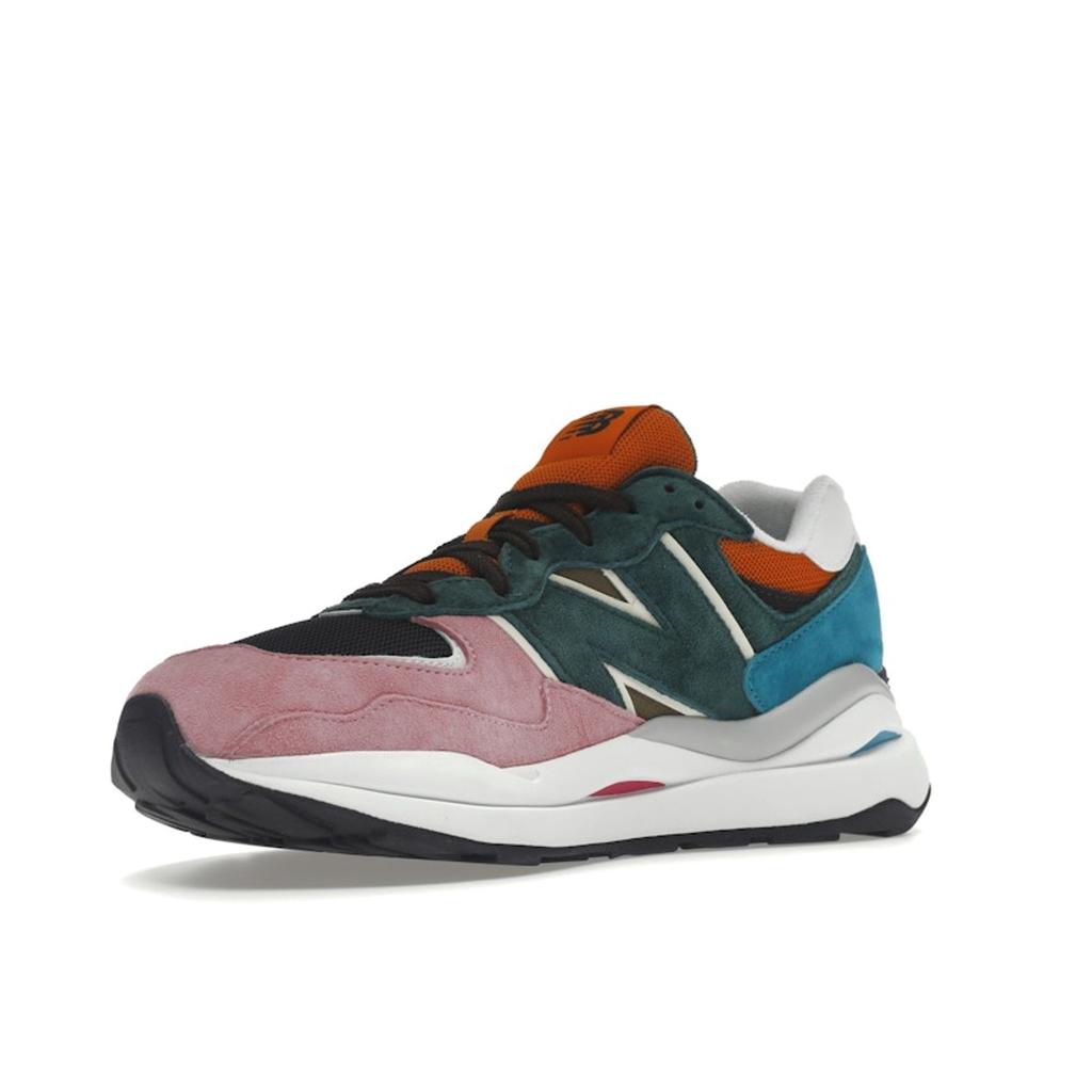 New Balance 57/40 Pink Lemonade Multi Baskets Unisexe Multicolore Noir M5740FM1