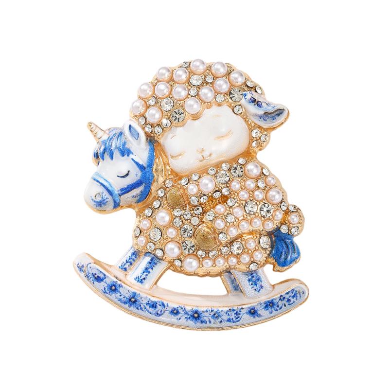 Elegant Pearl Sheep Lamb Goat Brooches Anti-rust Unisex Fashion Pins for New Year Party Wedding Wear