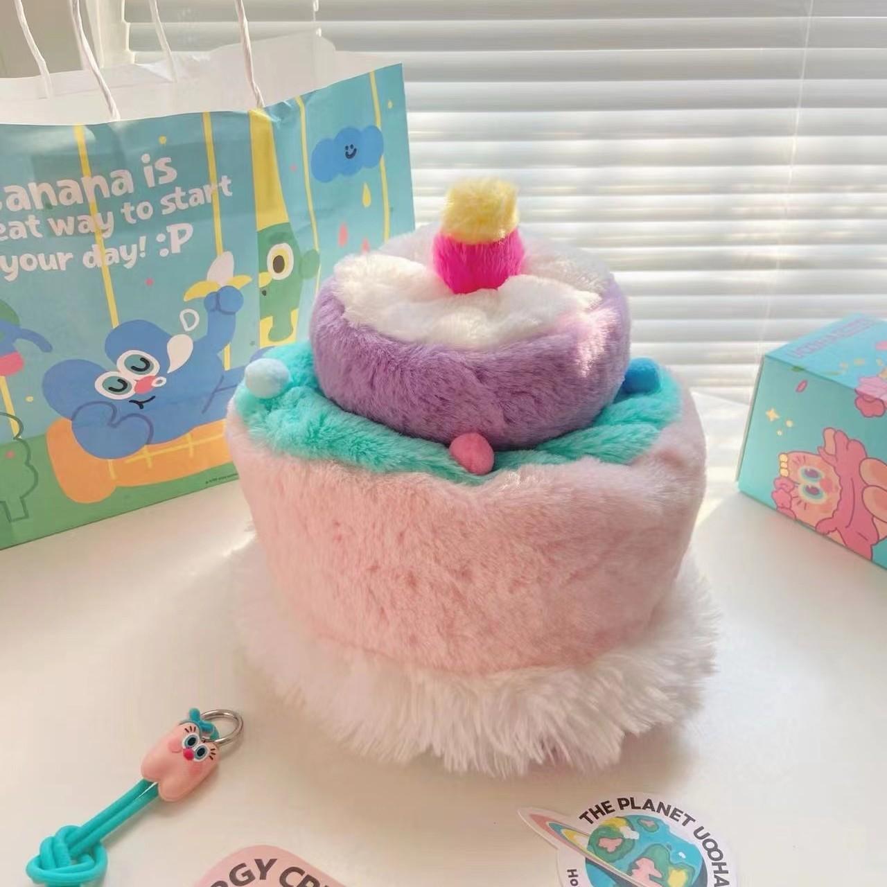 

Flip birthday hat doll cartoon cake doll plush toy cute holiday Internet celebrity gift 33CM