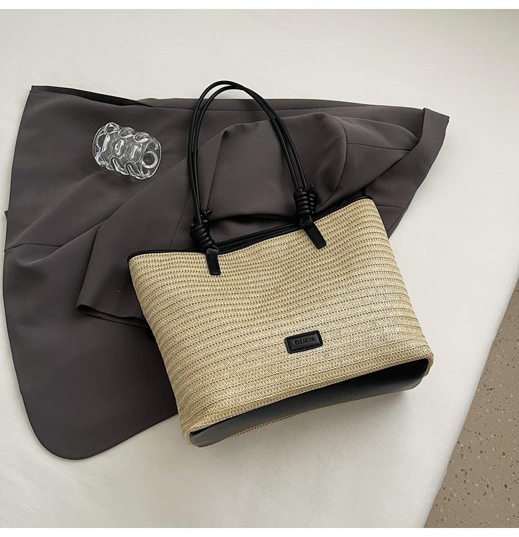 2025 summer simple and versatile beach bag wholesale casual shoulder bag premium texture straw woven tote bag
