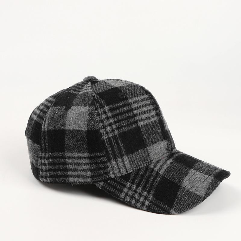 Vintage Plaid Adjustable Baseball Cap, Polyester Knit Fabric, Lightweight, Hand Washable, with Adjustable Closure for Women, Christmas Occasion Themed