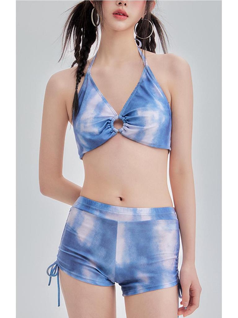 Damski trzyczęściowy zestaw kąpielowy: Bluzka z nadrukiem, Denim, Zakrywająca brzuch dla wyszczuplającego wyglądu, Konserwatywny styl gorących źródeł, Mały biust, Czysta elegancja.