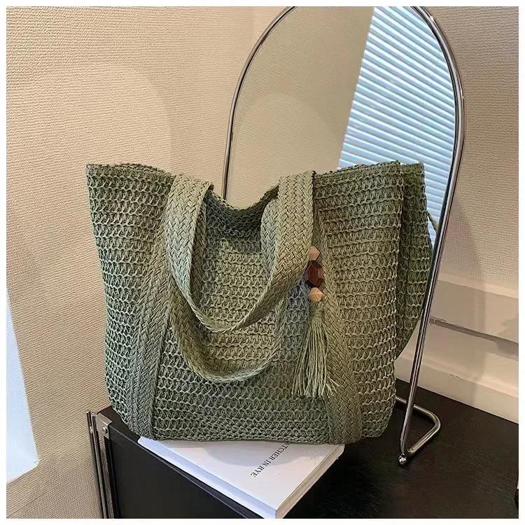Fashion Straw Summer Large Capacity Tote Bag Women Shoulder Bag Handmade Woven Fresh Rural Handheld Grass Woven Women Bags