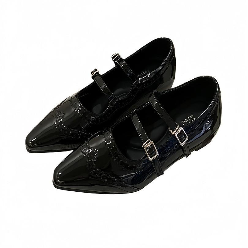 Downton Abbey~ 2025 new square head engraved one-word buckle with round thick heel Mary Jane shoes women's single shoes