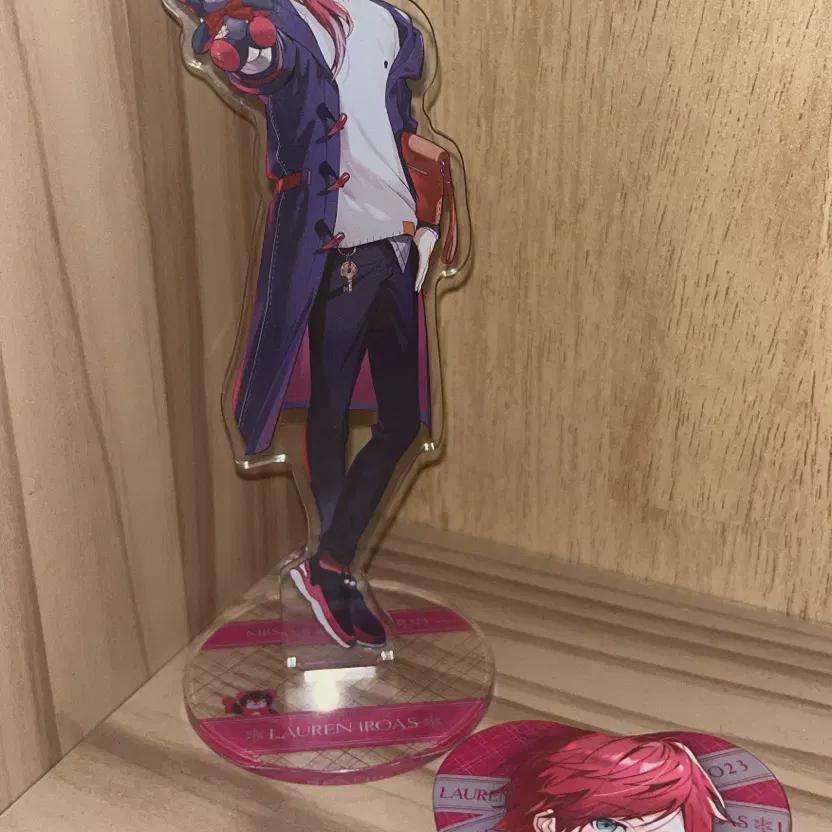 

Lauren Iroas Acrylic Badge Niji Mountain