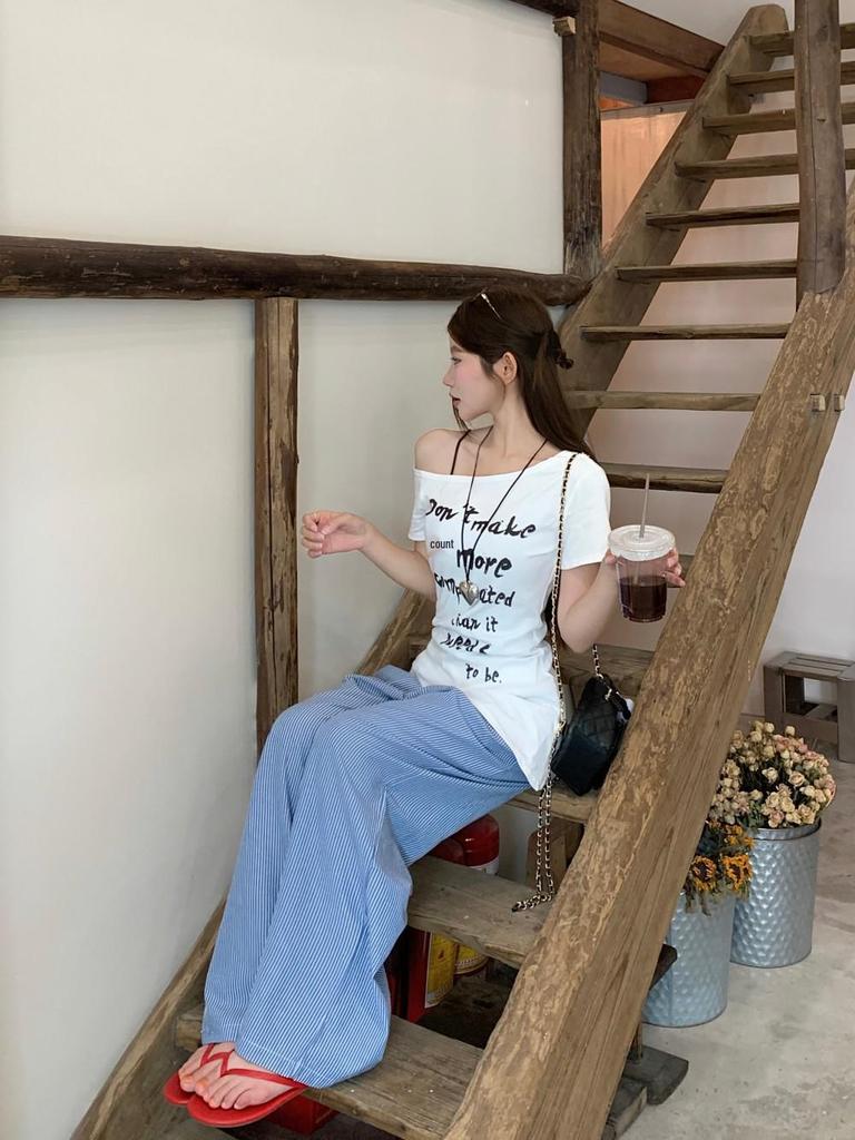 American Spicy Girl Off-Shoulder Short-Sleeve Letter Print T-Shirt - Women's Summer Bodycon Waist-Hugging Unique Design Top