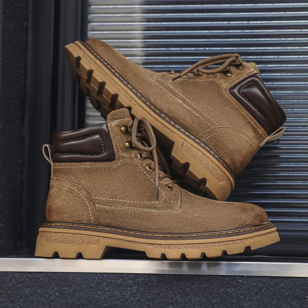 2024 Men's Genuine Leather Martin Boots: Breathable Autumn Workwear & Motorcycle Footwear for Mountaineering