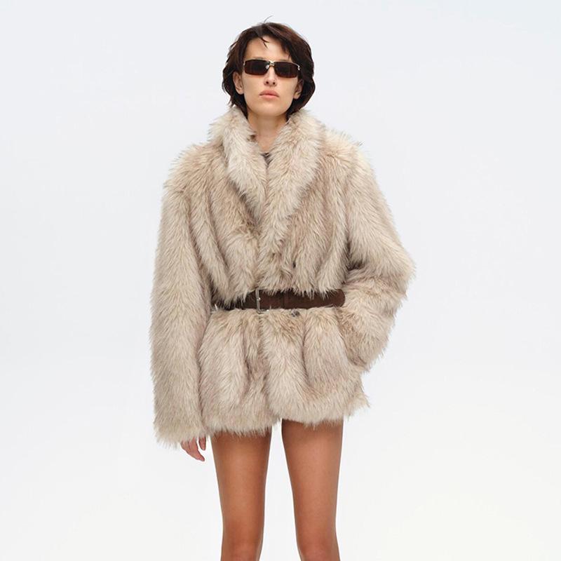 

Экологичная короткая женская шуба из искусственного меха, европейский/американский стиль горячей девушки, осень/зима 2025 XXL бежевый