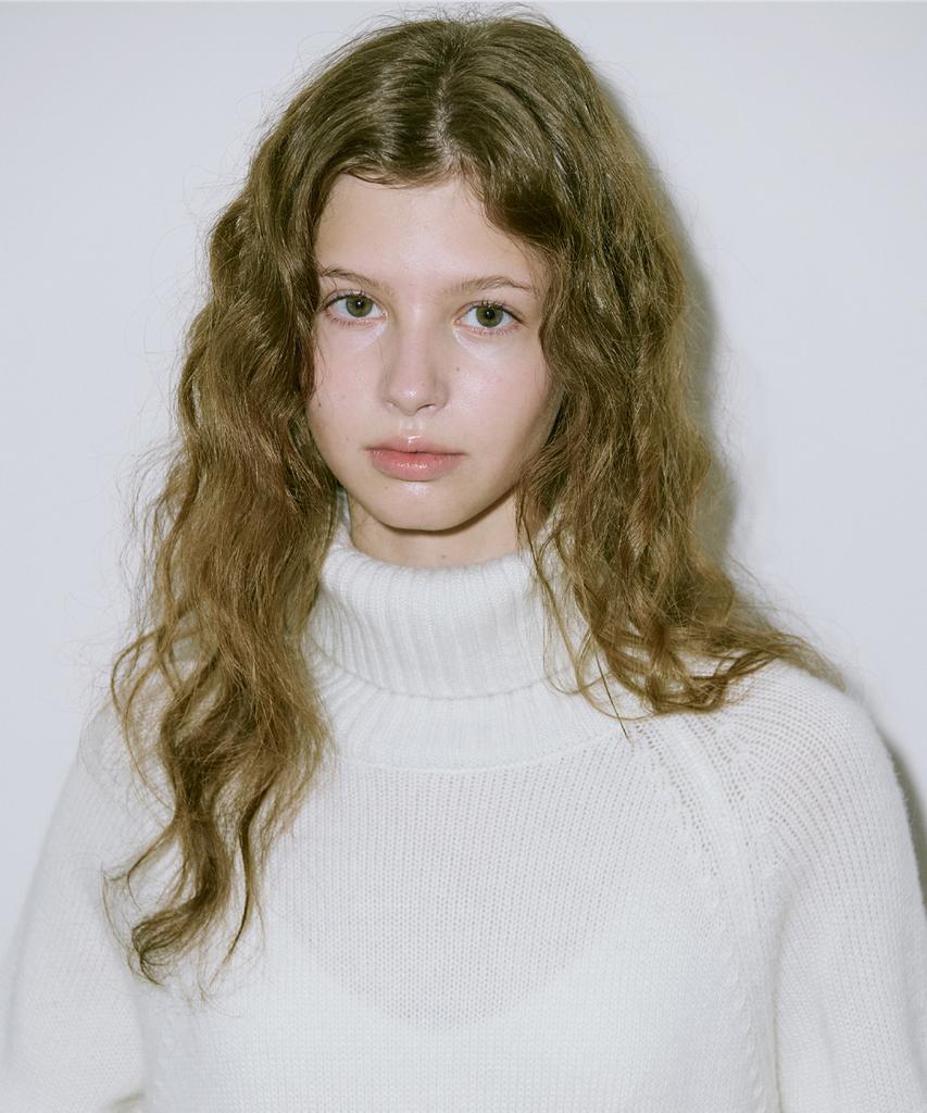 SINOON Middle Turtleneck Knit (Cream)