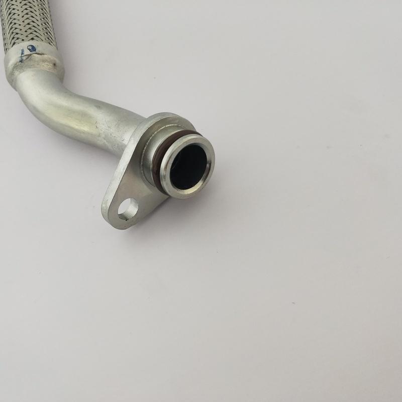1118300-EG01T Great Wall Havel H2 original supercharger oil return pipe assembly