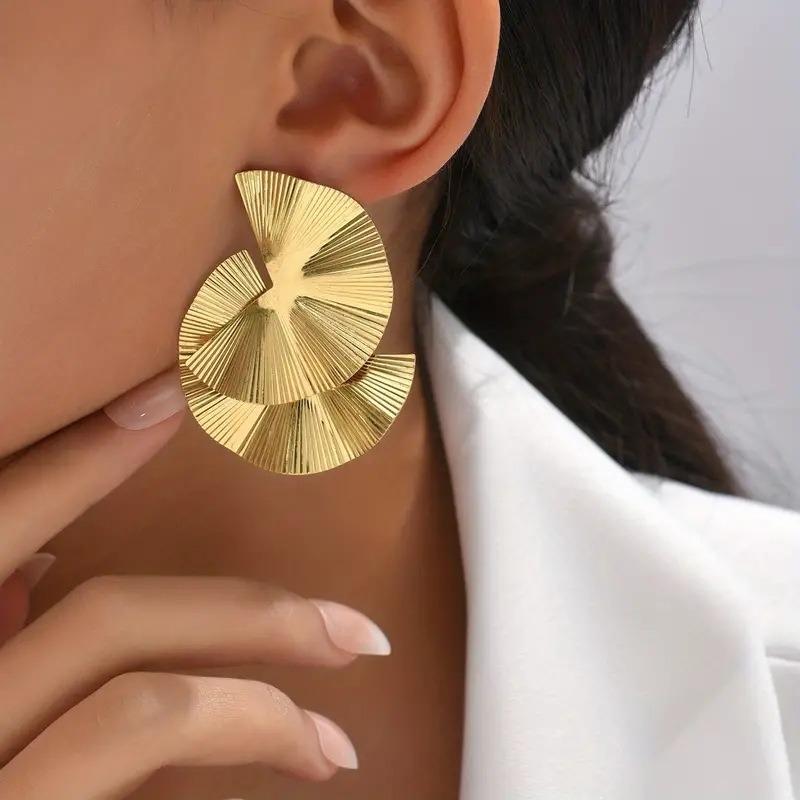 Overlapping Ginkgo Biloba Stud Earrings Twill Tassel Decoration Fashion Exquisite Elegant Alloy Versatile